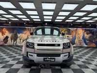 Usata Land Rover Defender SE Dynamic 200 CV (147 kW) 2023 Grigio SUV