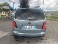 Usata VW Touran 101 CV (74 kW) 2009 Grigio Monovolume
