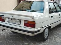 Usata Renault R9 54 CV (39 kW) 1986 Berlina