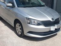 Usata Skoda Fabia Active 90 CV (66 kW) 2015 Grigio Utilitaria