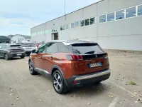 Usata Peugeot 3008 Allure 131 CV (96 kW) 2018 Bronzo SUV