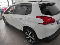 Usata Peugeot 2008 Allure 100 CV (73 kW) 2016 Bianco SUV