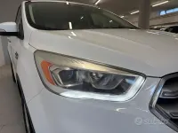 Usata Ford Kuga Titanium 120 CV (88 kW) 2017 Bianco SUV