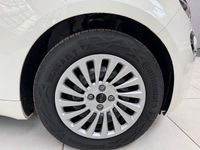 Ny Fiat 500e 69 kW (95 HK) 2025 Hvid Sedan