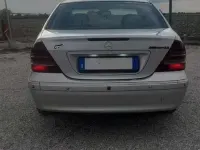 Usata Mercedes C220 Elegance 143 CV (105 kW) 2001 Grigio Berlina