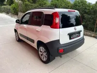 Usata Fiat Panda 4x4 Trekking 80 CV (58 kW) 2016 Bianco Utilitaria
