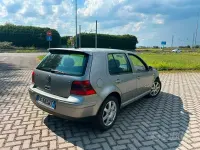 Usata VW Golf IV 105 CV (77 kW) 2003 Grigio Berlina