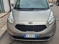 Usata Kia Venga 90 CV (66 kW) 2017 Grigio Utilitaria