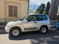 Usata Suzuki Grand Vitara 94 CV (69 kW) 2002 Grigio Station wagon