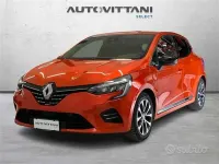 Usata Renault Clio V Techno 91 CV (66 kW) 2023 Grigio