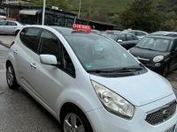 Usata Kia Venga 115 CV (84 kW) 2011 Bianco Utilitaria
