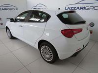 Usata Alfa Romeo Giulietta Super 120 CV (88 kW) 2019 Bianco Utilitaria
