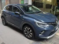 Usata Renault Captur Techno 160 CV (117 kW) 2023 Blu/azzurro SUV