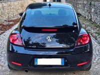 Usata VW Beetle Design 105 CV (77 kW) 2014 Nero Utilitaria