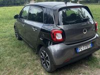 Usata Smart ForFour Passion 75 CV (55 kW) 2016 Grigio Utilitaria