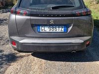 Usata Peugeot 2008 Active 110 CV (80 kW) 2022 Grigio SUV