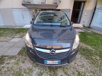 Usado Opel Meriva 2017 Gris Monovolumen