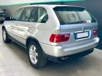 Usata BMW X5 Comfort Edition 286 CV (210 kW) 2001 Grigio SUV