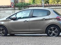 Usata Peugeot 208 82 CV (60 kW) 2015 Utilitaria