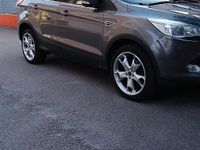 Usata Ford Kuga 163 CV (119 kW) 2014 Grigio SUV