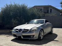 Usata Mercedes SLK350 305 CV (224 kW) 2008 Grigio Cabrio