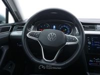 Usata VW Passat Business 150 CV (110 kW) 2022 Argento Station wagon