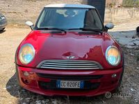 Usata Mini Cooper 2002 Rosso Utilitaria