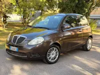 Usata Lancia Ypsilon 60 CV (44 kW) 2010 Marrone Utilitaria