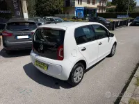 Usata VW up! Move 75 CV (55 kW) 2012 Bianco Utilitaria