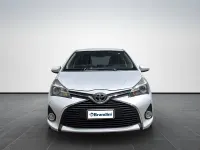 Usata Toyota Yaris Active 69 CV (50 kW) 2016 Grigio Utilitaria