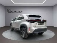Usata Toyota Yaris Cross Trend 92 CV (67 kW) 2024 Argento SUV