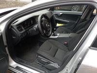 Usata Volvo V60 Business Edition 114 CV (83 kW) 2015 Grigio Station wagon