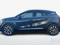 Usata Renault Captur Techno 160 CV (117 kW) 2023 Blu scuro SUV