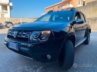 Usata Dacia Duster 110 CV (80 kW) 2015 Nero SUV