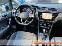 Usata VW Touran Comfortline 150 CV (110 kW) 2022 Blu Monovolume