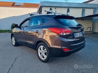 Usata Hyundai ix35 Comfort 135 CV (99 kW) 2011 Marrone SUV