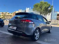 Usata Renault Clio Zen 75 CV (55 kW) 2016 Grigio Station wagon