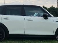 Usata Mini Cooper D 116 CV (85 kW) 2015 Bianco Utilitaria