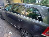 Usata Opel Zafira Cosmo 150 CV (110 kW) 2011 Monovolume