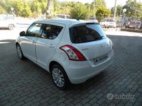 Usata Suzuki Swift 94 CV (69 kW) 2011 Bianco Berlina