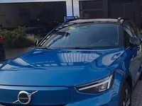 Usata Volvo XC40 169 kW (231 CV) 2022 Blu SUV