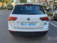 Usata VW Tiguan Business 150 CV (110 kW) 2017 Bianco SUV