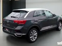 Usata VW T-Roc Style 150 CV (110 kW) 2018 Grigio/tetto bianco SUV