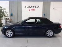 Usata BMW 318 Cabriolet 143 CV (105 kW) 2004 Blu Cabrio