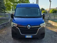 Usata Renault Master 150 CV (110 kW) 2020 Blu/azzurro Monovolume