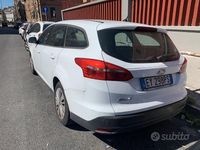Usata Ford Focus Business Edition 120 CV (88 kW) 2015 Bianco Station wagon