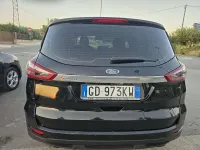 Usata Ford S-MAX Vignale 150 CV (110 kW) 2017 Nero Monovolume