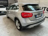 Usata Mercedes GLA200 136 CV (100 kW) 2017 Argento SUV