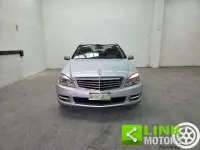 Usata Mercedes C180 Elegance 156 CV (114 kW) 2011 Grigio Berlina