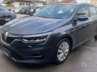 Usata Renault Mégane GrandTour Business 116 CV (85 kW) 2020 Grigio Station wagon